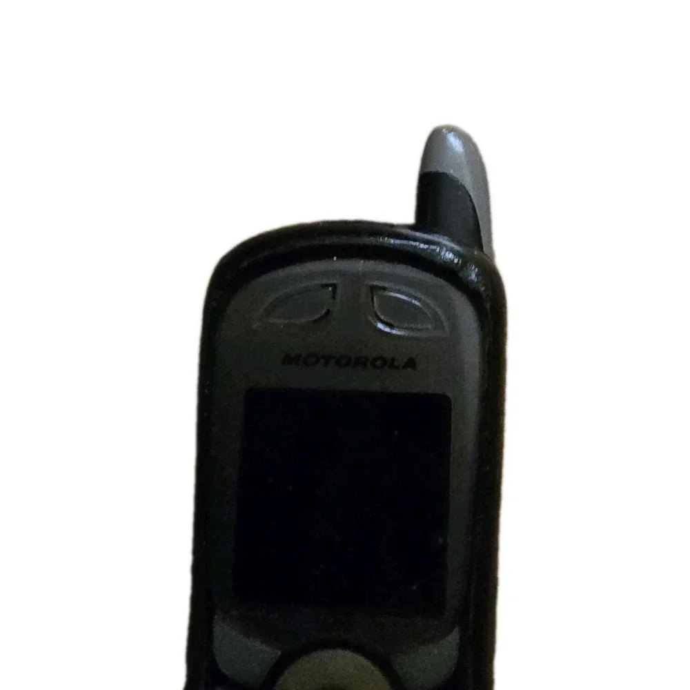 Vintage Motorola i415 Black Handheld Boost Mobile Phone Collector Purposes Part